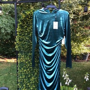 Bardot velvet green dress long sleeves Sz XL
